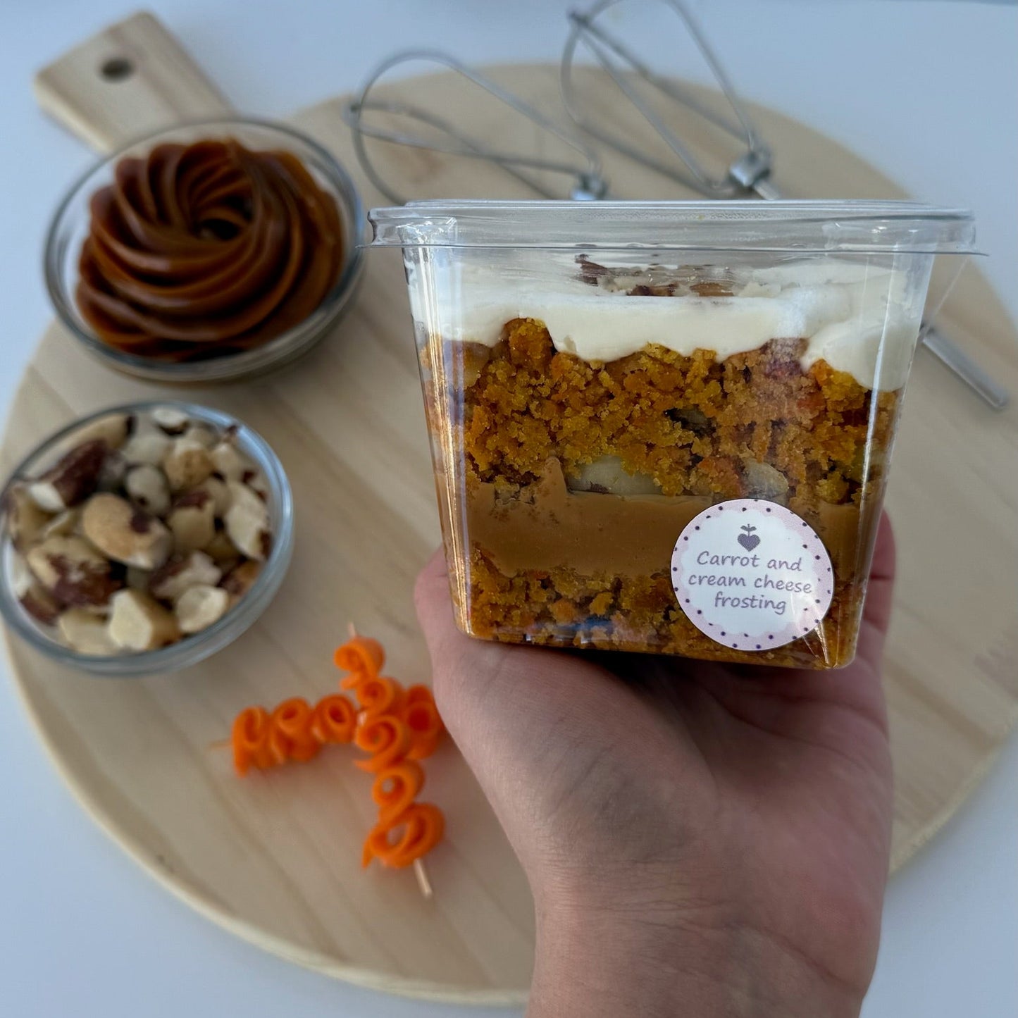 Carrot & cream cheese frosting Cake Jar