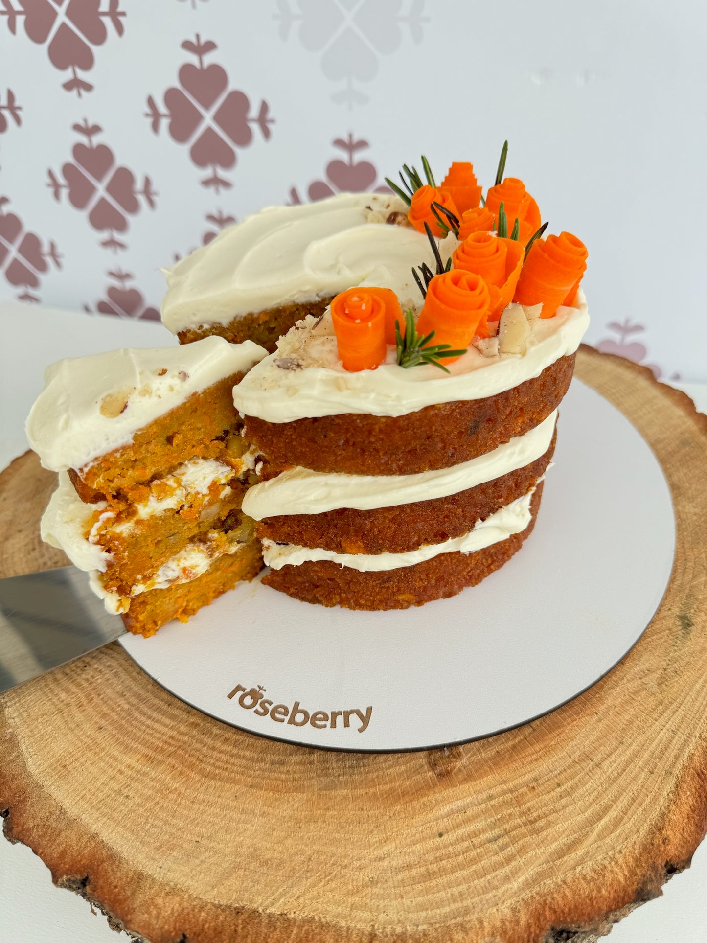 Carrot & cream cheese frosting Cake